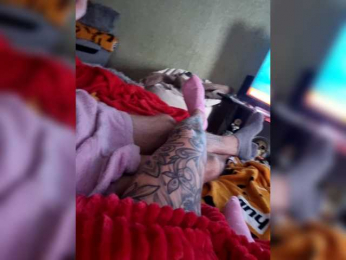 BabyMarm webcam model stream image