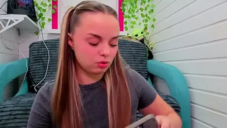 Misss_Vikk webcam model stream image