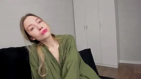 LiraHoney webcam model stream image