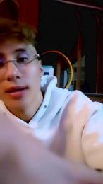 Adam_foxs webcam model stream image