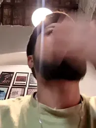 _IRRESISTIBLE_ webcam model stream image