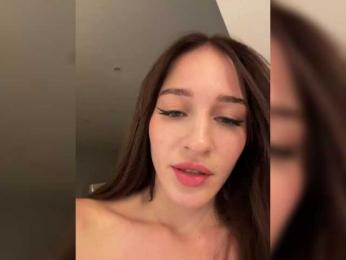 VictoriaBix webcam bongacams model stream image