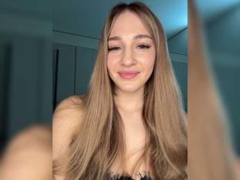 VictoriaBix webcam bongacams model stream image