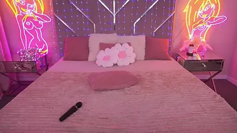 JuicyRina webcam model stream image