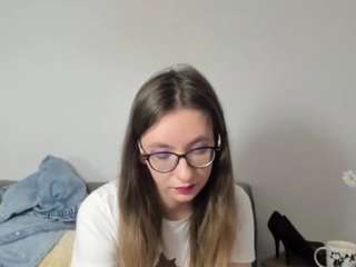 annagentle webcam model stream image