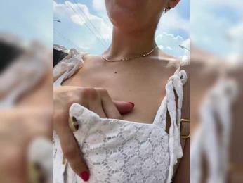 Lovelygirls1 webcam bongacams model stream image