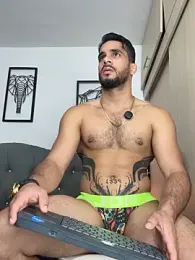 Maximiliano_ford webcam stripchat model stream image