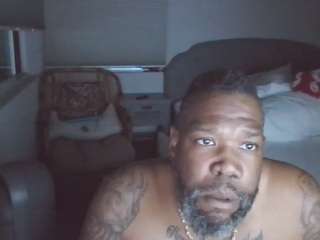 royalandtre webcam model stream image