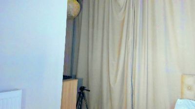 Lesyalis webcam model stream image