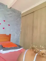 MafeeRoss webcam model stream image