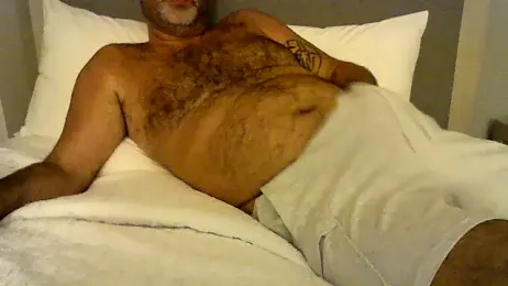Vic_N_Adam webcam model stream image
