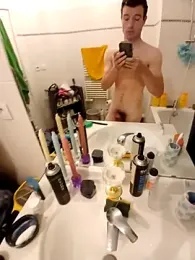 oposum7 webcam model stream image