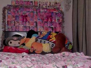 karliekayozz webcam model stream image