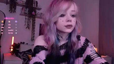 Lollyshy webcam model stream image