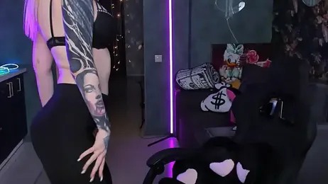 Blckmirrorr webcam stripchat model stream image