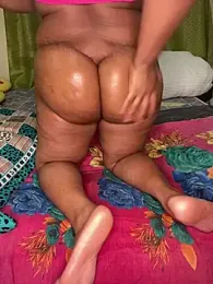 nur_lin webcam model stream image