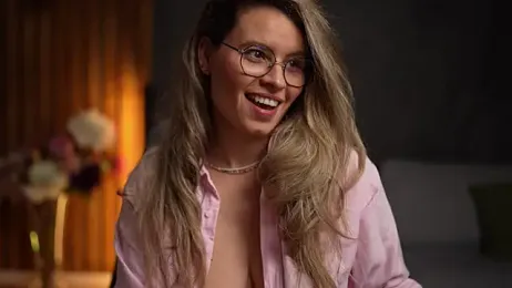 BrandyWhite webcam model stream image