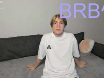 streis_mua webcam model stream image