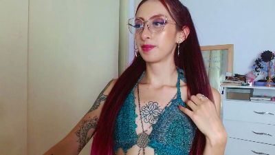 alisseallie webcam model stream image