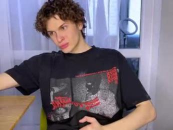 estremecerse webcam chaturbate model stream image