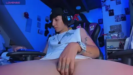 MIKEFONSE- webcam model stream image