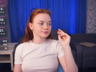 Linsey Storts webcam model stream image