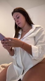 Jennifer_19_06 webcam cam4 model stream image