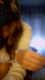 Akemy_room webcam cam4 model stream image