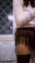 Akemy_room webcam model stream image