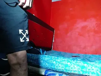 kloeandjersi webcam model stream image