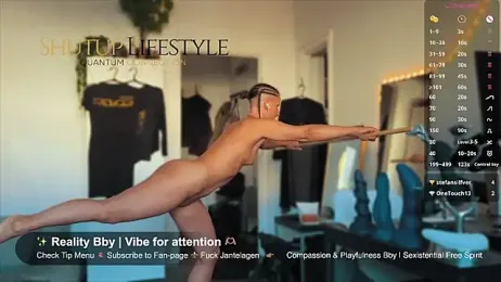 SwingWingWomanSweden webcam model stream image