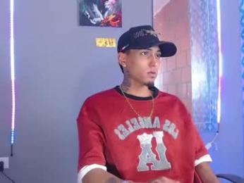 liiaam_lee_ webcam model stream image