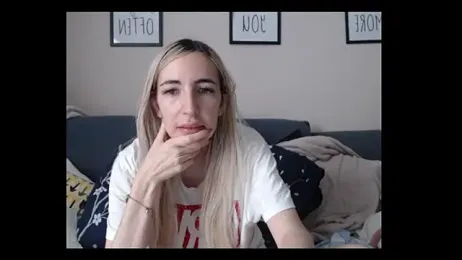 BarbieBlondieGirl webcam model stream image
