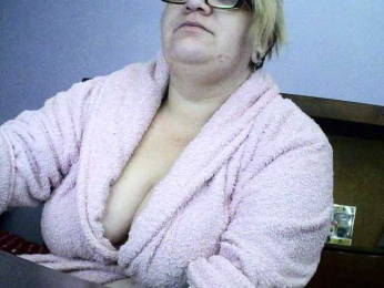 sweetmommy webcam model stream image