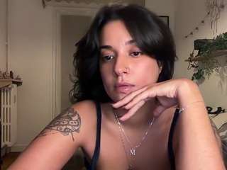 viviis webcam camsoda model stream image
