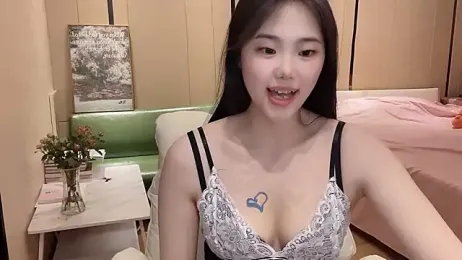 suki-1 webcam model stream image