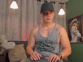 Yake Tyler webcam flirt4free model stream image