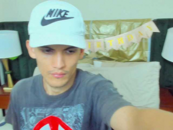 BlakeAndAllisa webcam model stream image