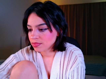 AmyHeaven- webcam model stream image