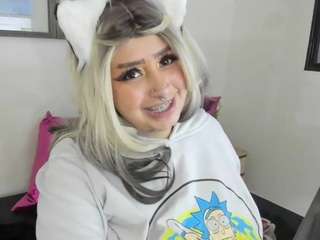 lussyevans webcam model stream image