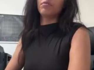 destinirahh webcam model stream image