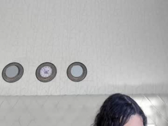 amberonassis webcam chaturbate model stream image