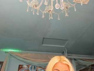 adrianna777 webcam model stream image