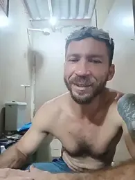 RobertoLuiz84 webcam model stream image