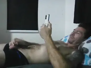 RobertoLuiz84 webcam model stream image