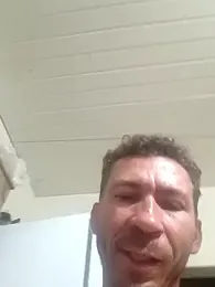 RobertoLuiz84 webcam model stream image