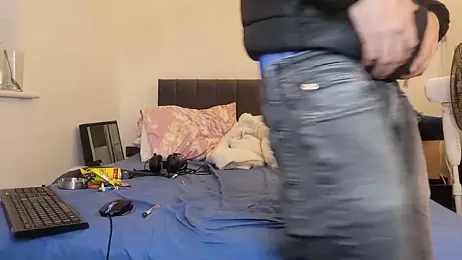 uk-bobbie-uk webcam model stream image