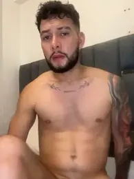 noah_corvelle webcam model stream image