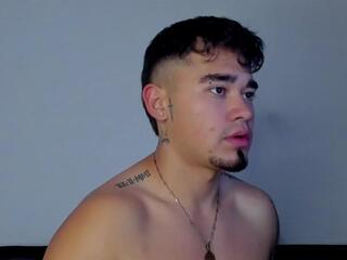 Fox Angel webcam model stream image