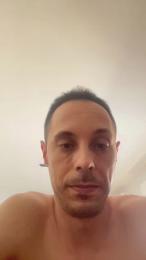 rober444 webcam model stream image